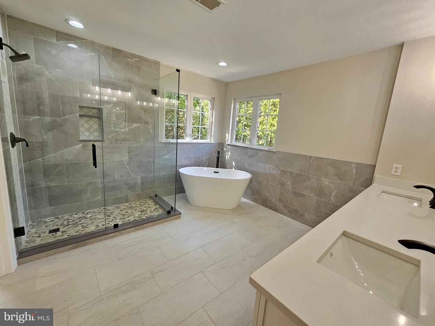 5313 Countryside Drive photo 37