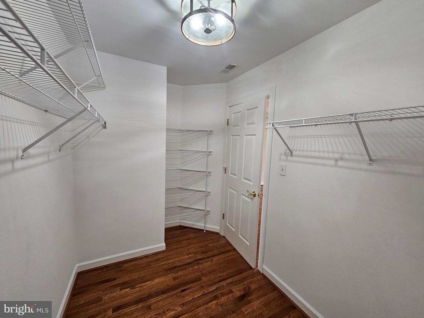 5313 Countryside Drive photo 40