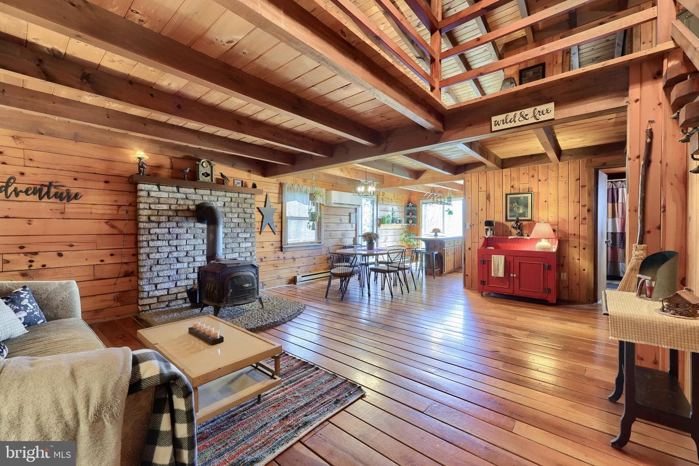149 Douts Hill Road photo 5