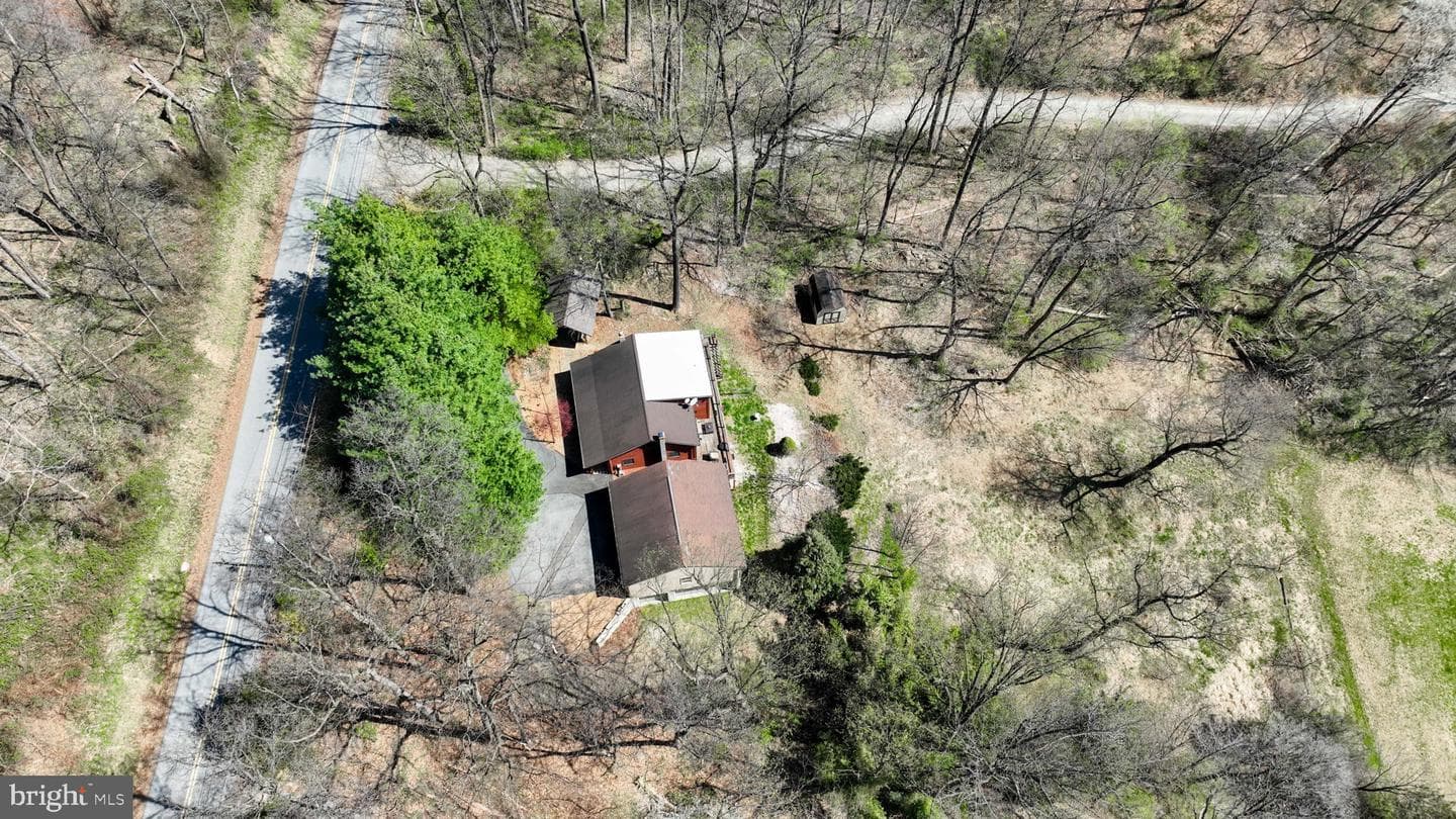 149 Douts Hill Road photo 67