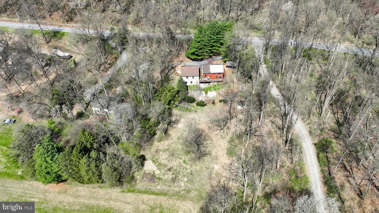 149 Douts Hill Road photo 68