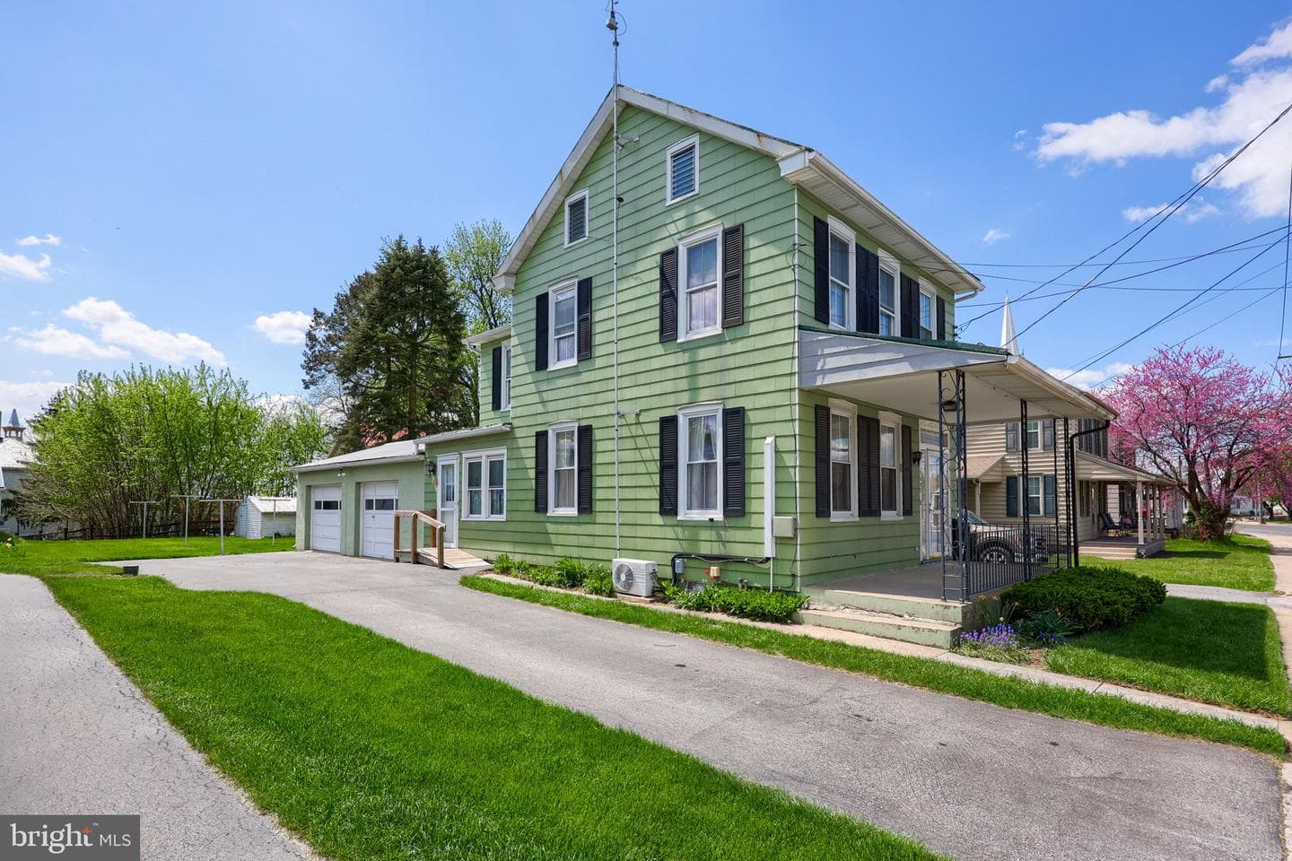 107 E Main Street photo 29