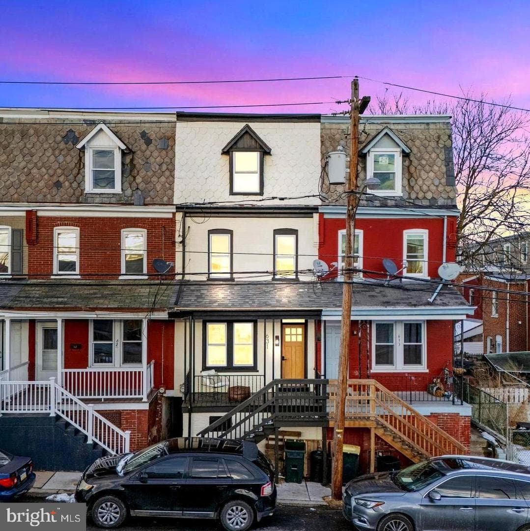 631 Rockland Street photo 3