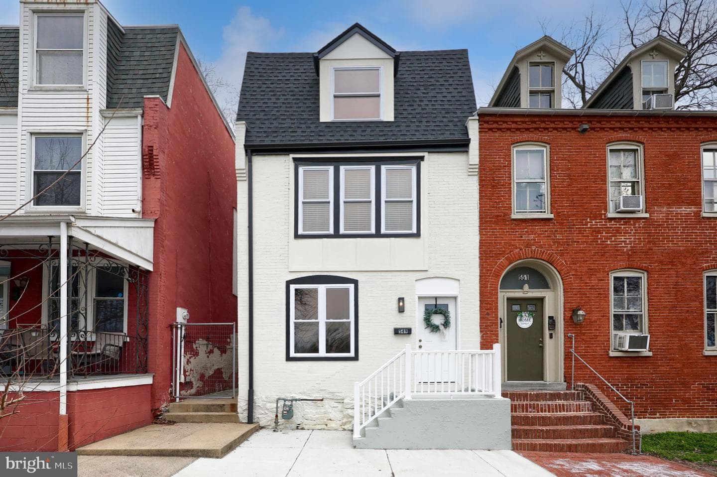 549 Rockland Street