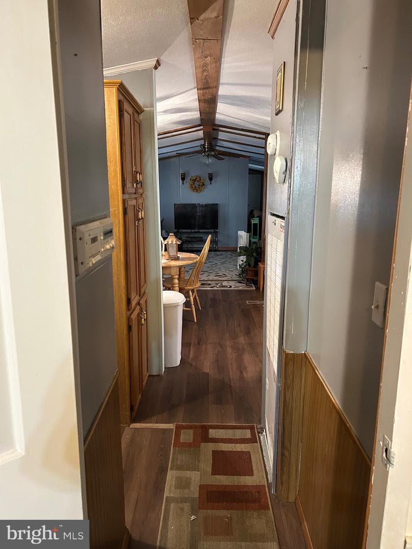 489 Brendon Drive photo 9