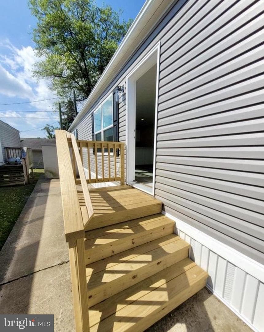 47 Hilltop Avenue, Akron