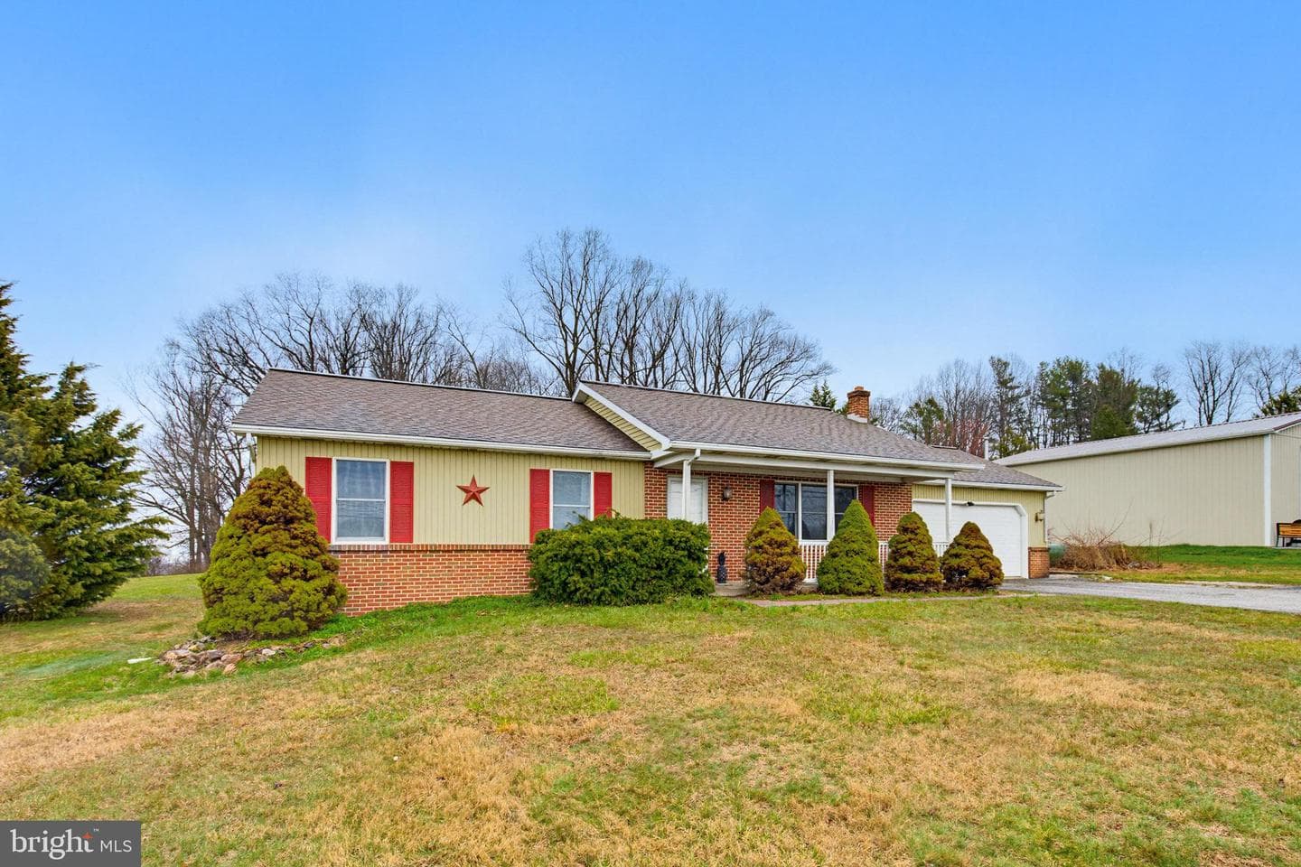 5787 Lincoln Highway photo 3