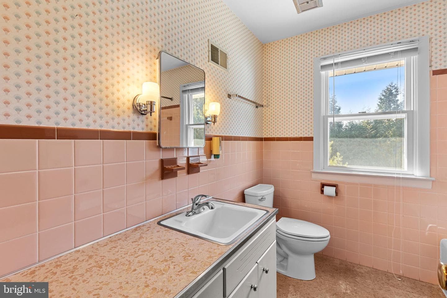 6260 Jeanette Drive photo 17