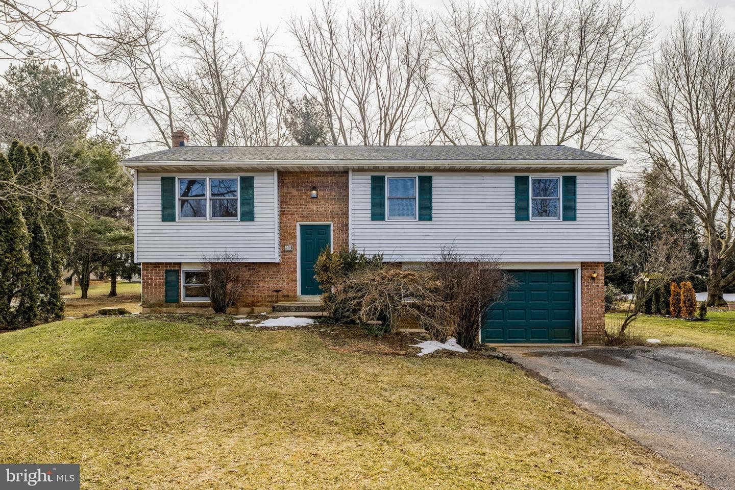 30 Buttonwood Drive photo 1