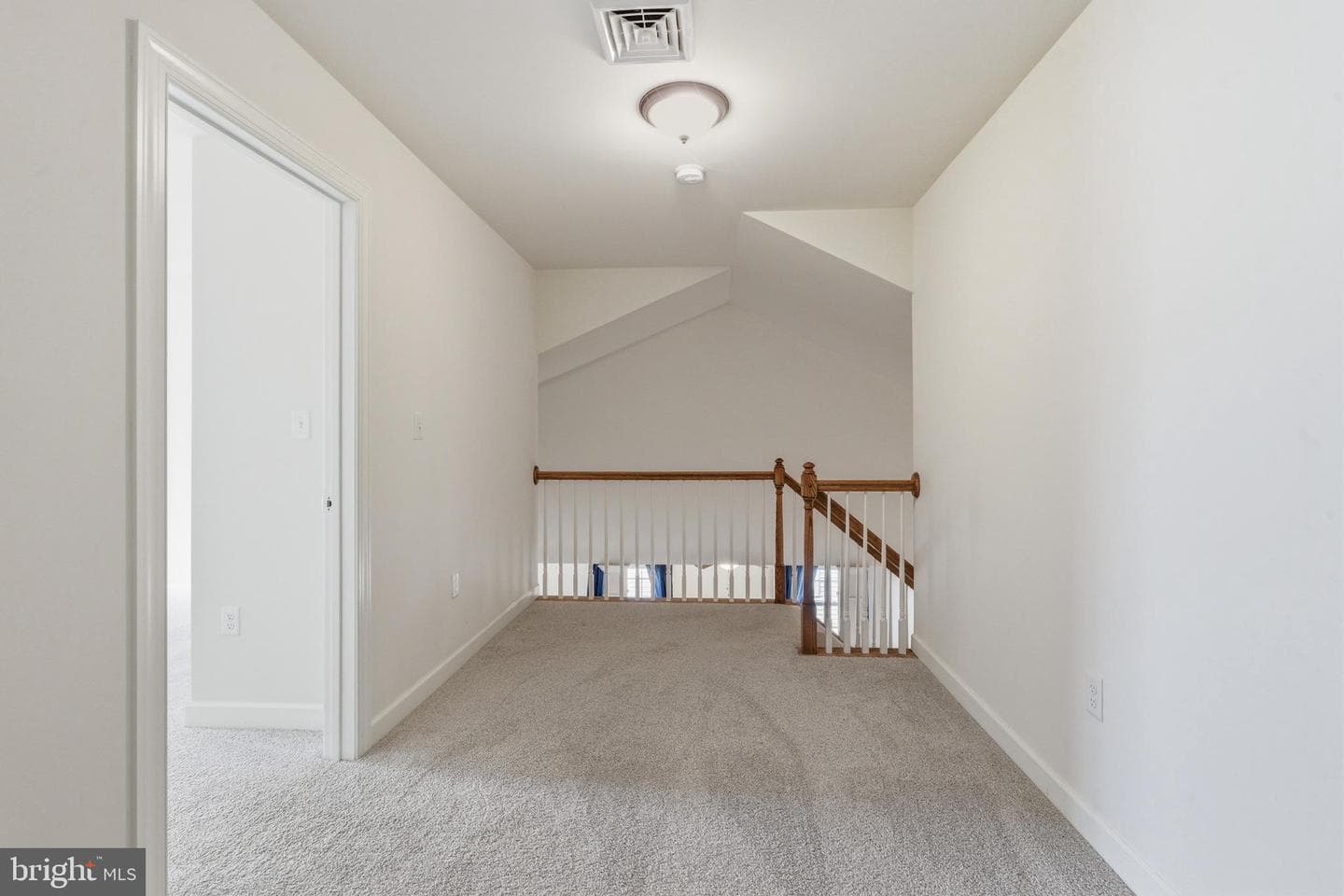 5256 Stonefield Drive photo 20