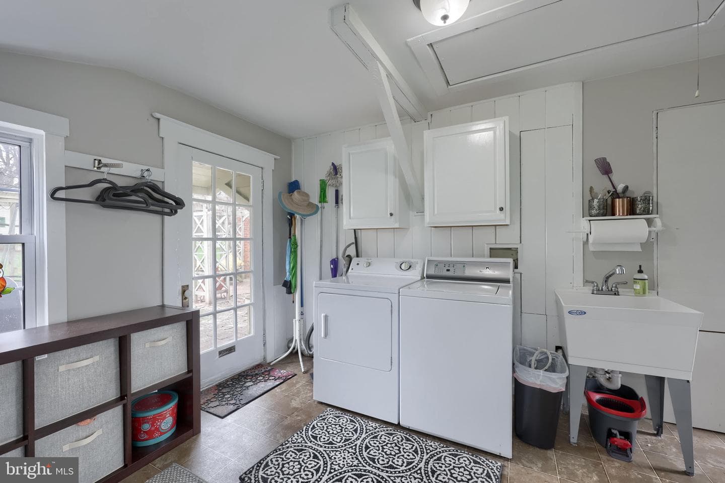 2047 Jarvis Road photo 21