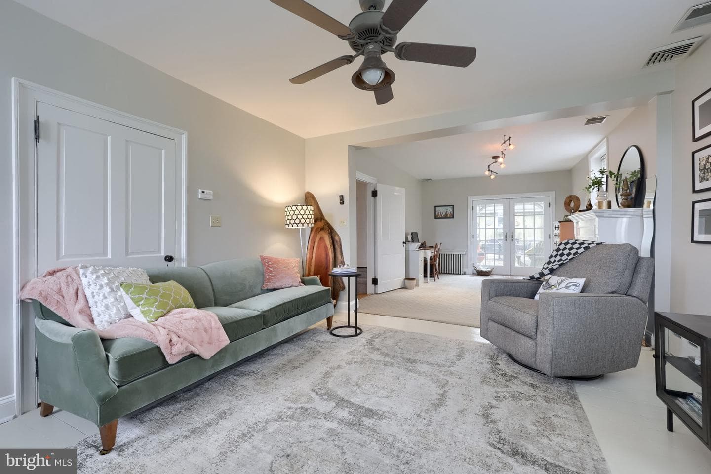 2047 Jarvis Road photo 29