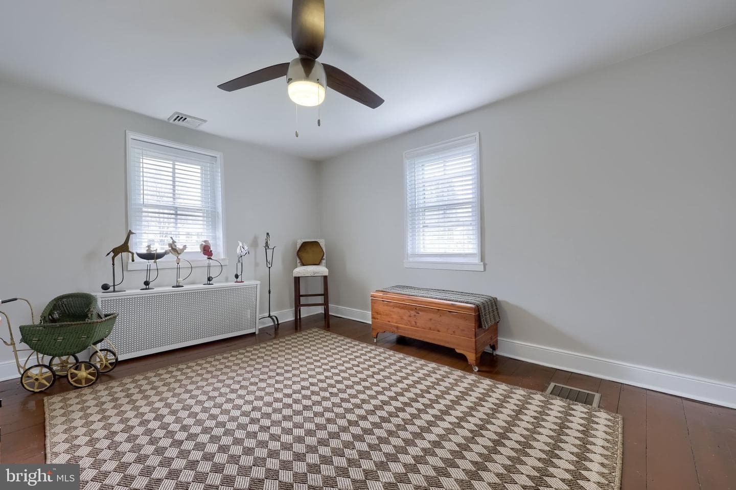 2047 Jarvis Road photo 39