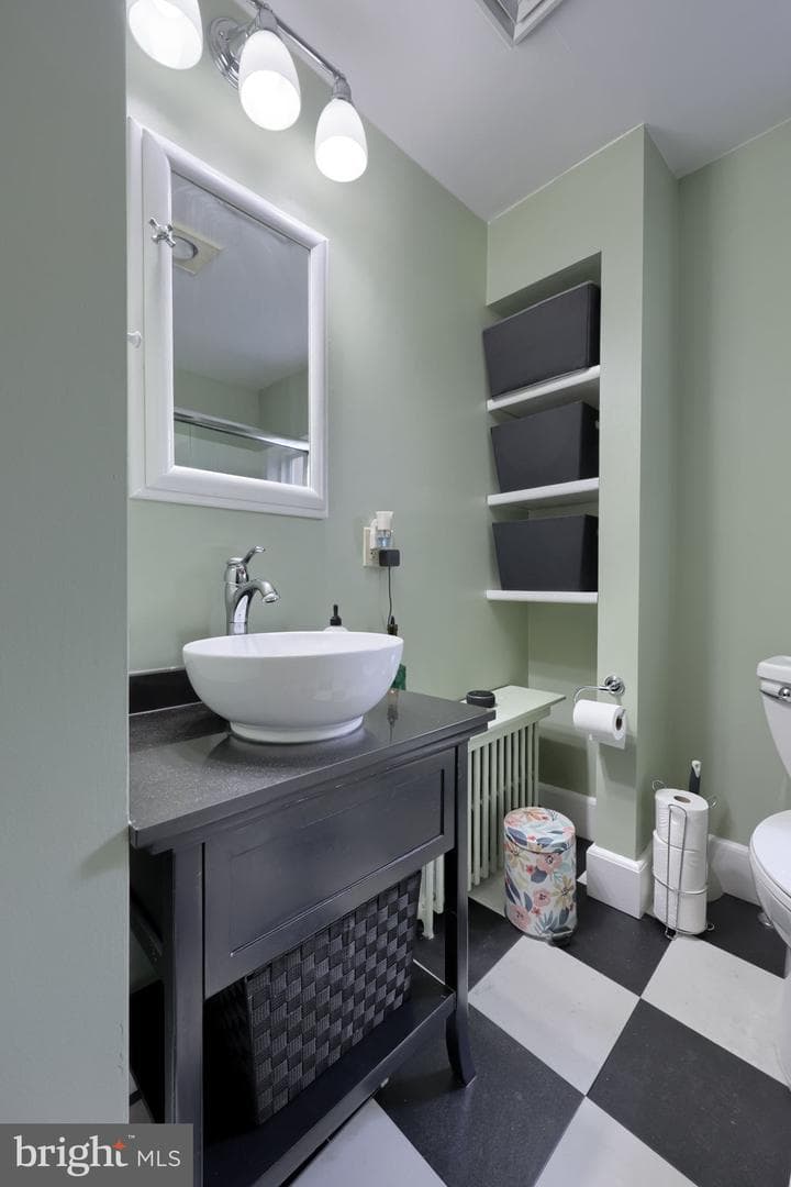 2047 Jarvis Road photo 43