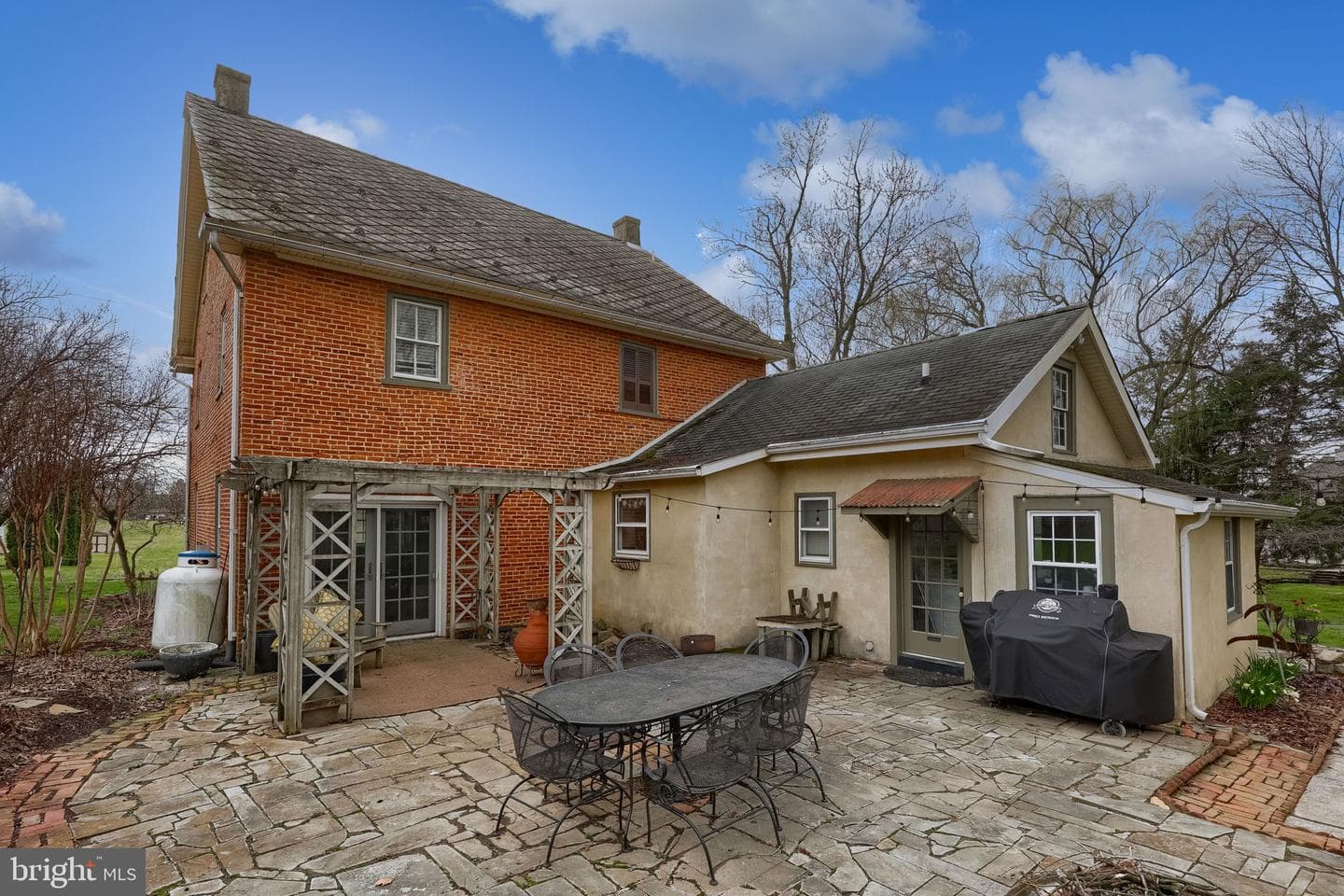 2047 Jarvis Road photo 46