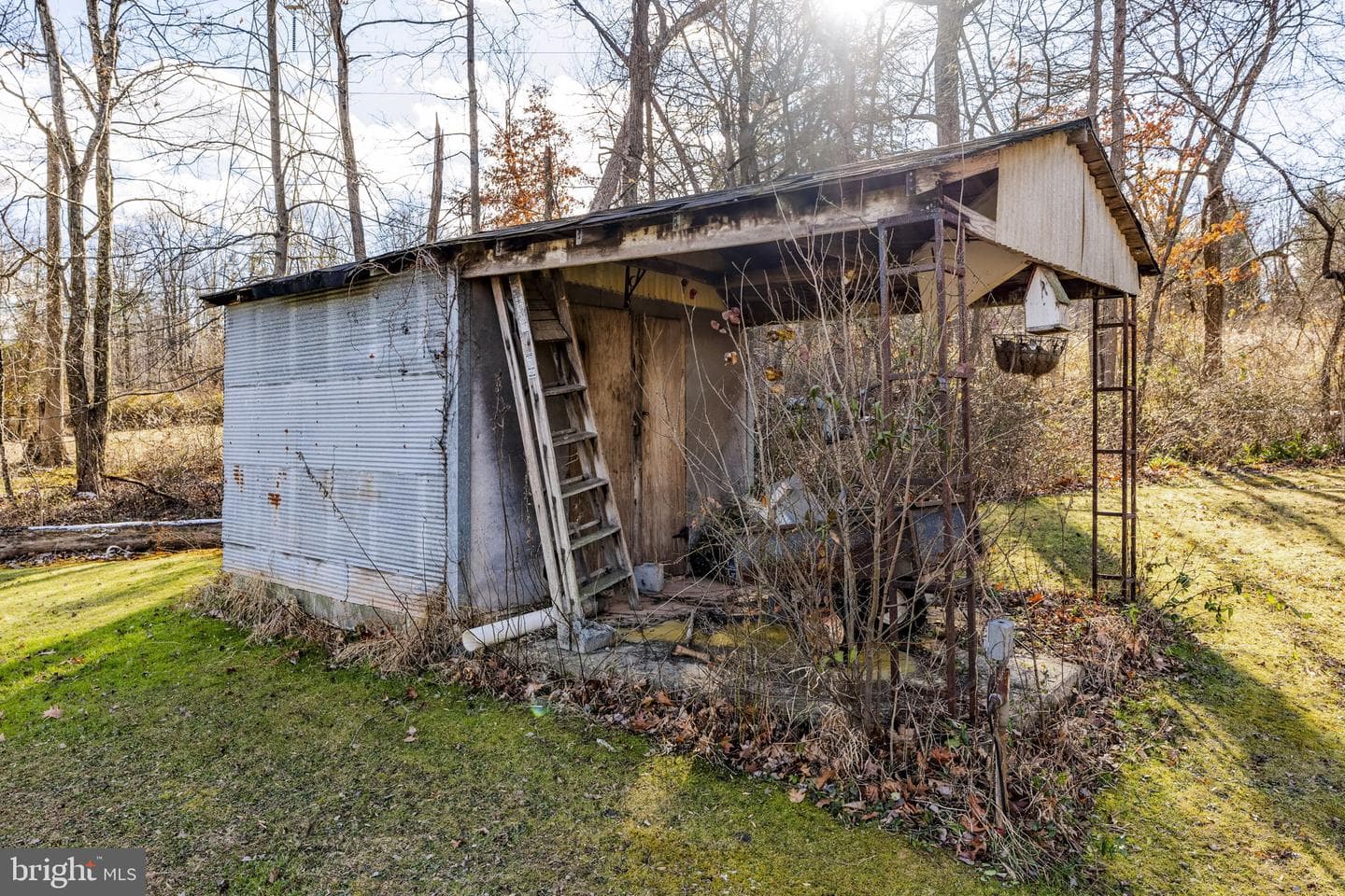 735 Greenville Road photo 17