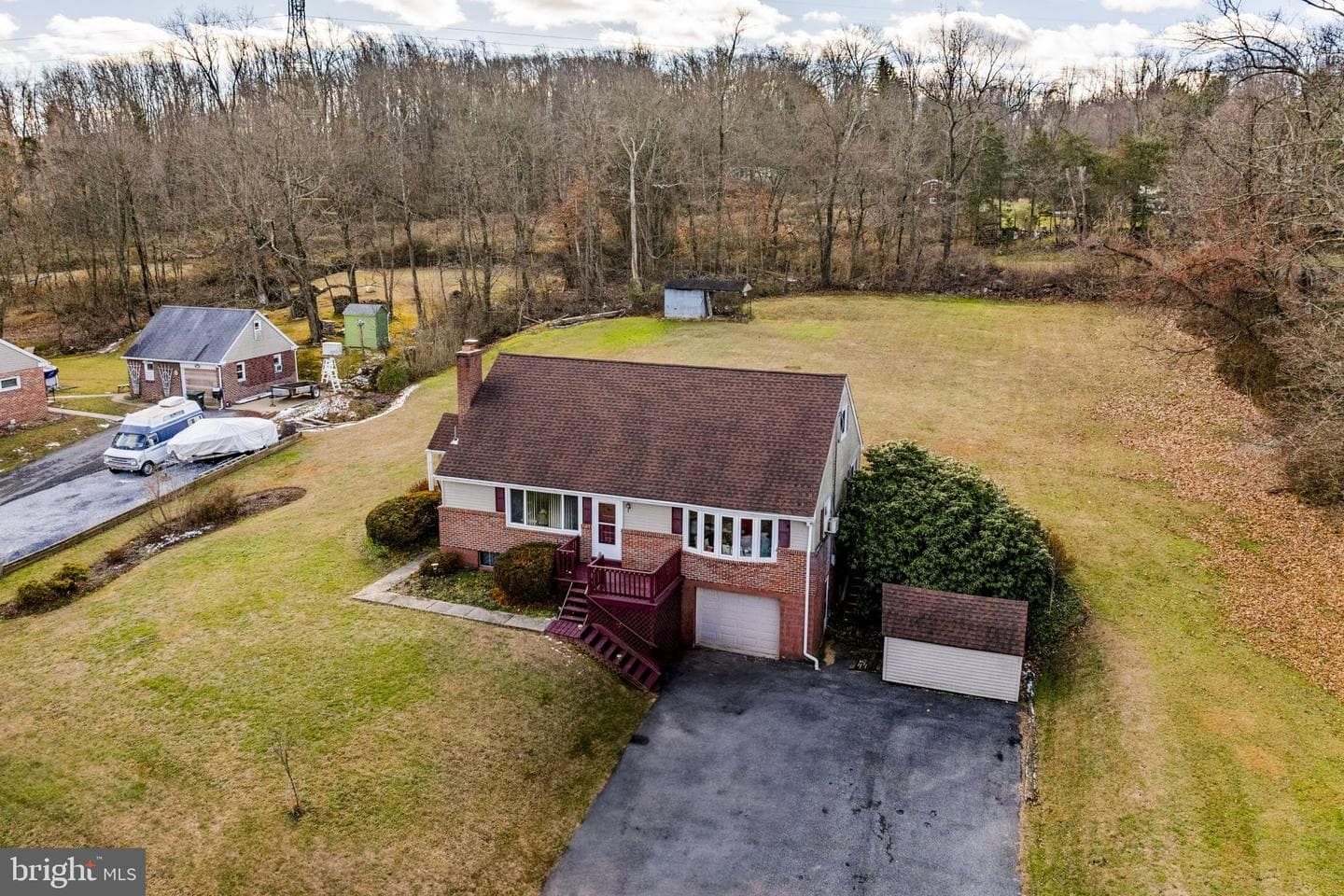 735 Greenville Road photo 7