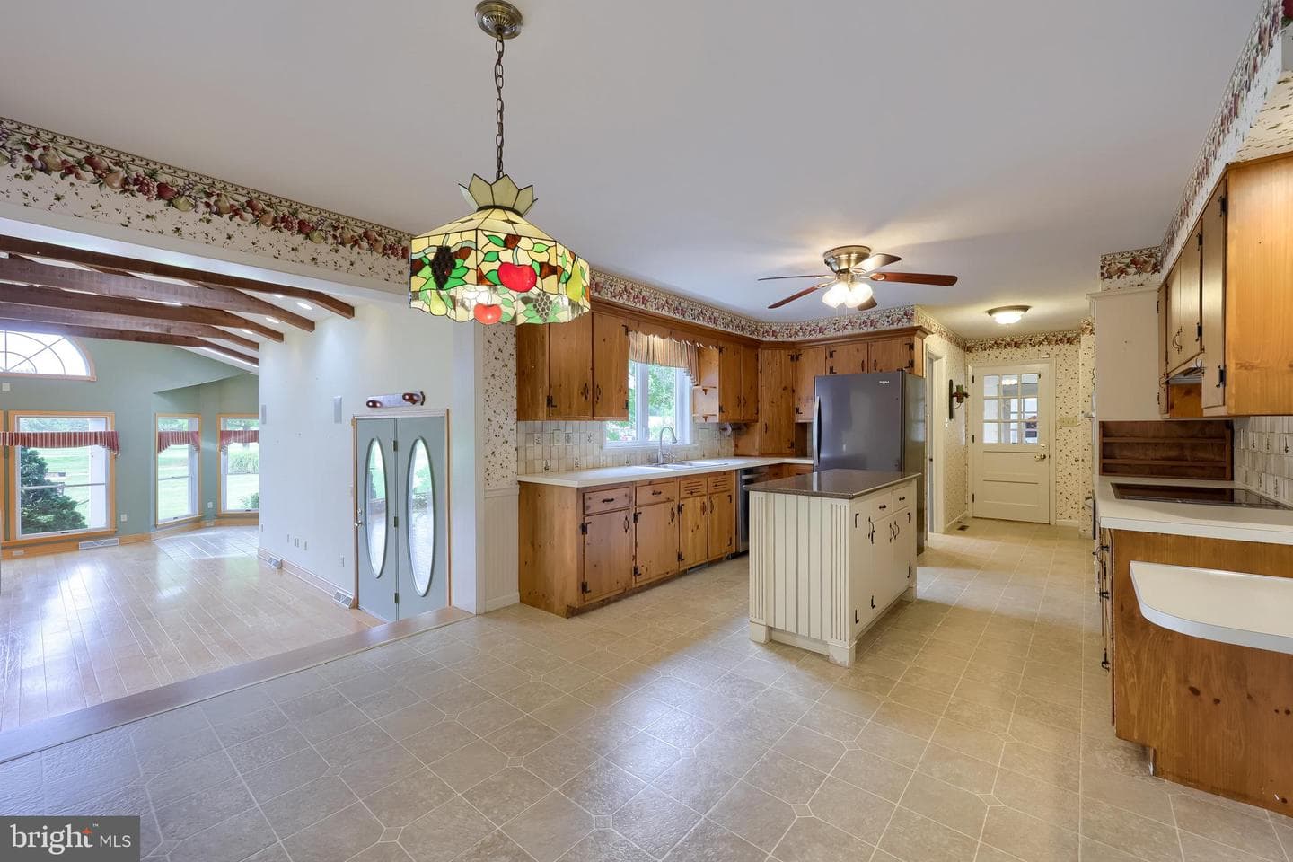 210 Stevens Road photo 16
