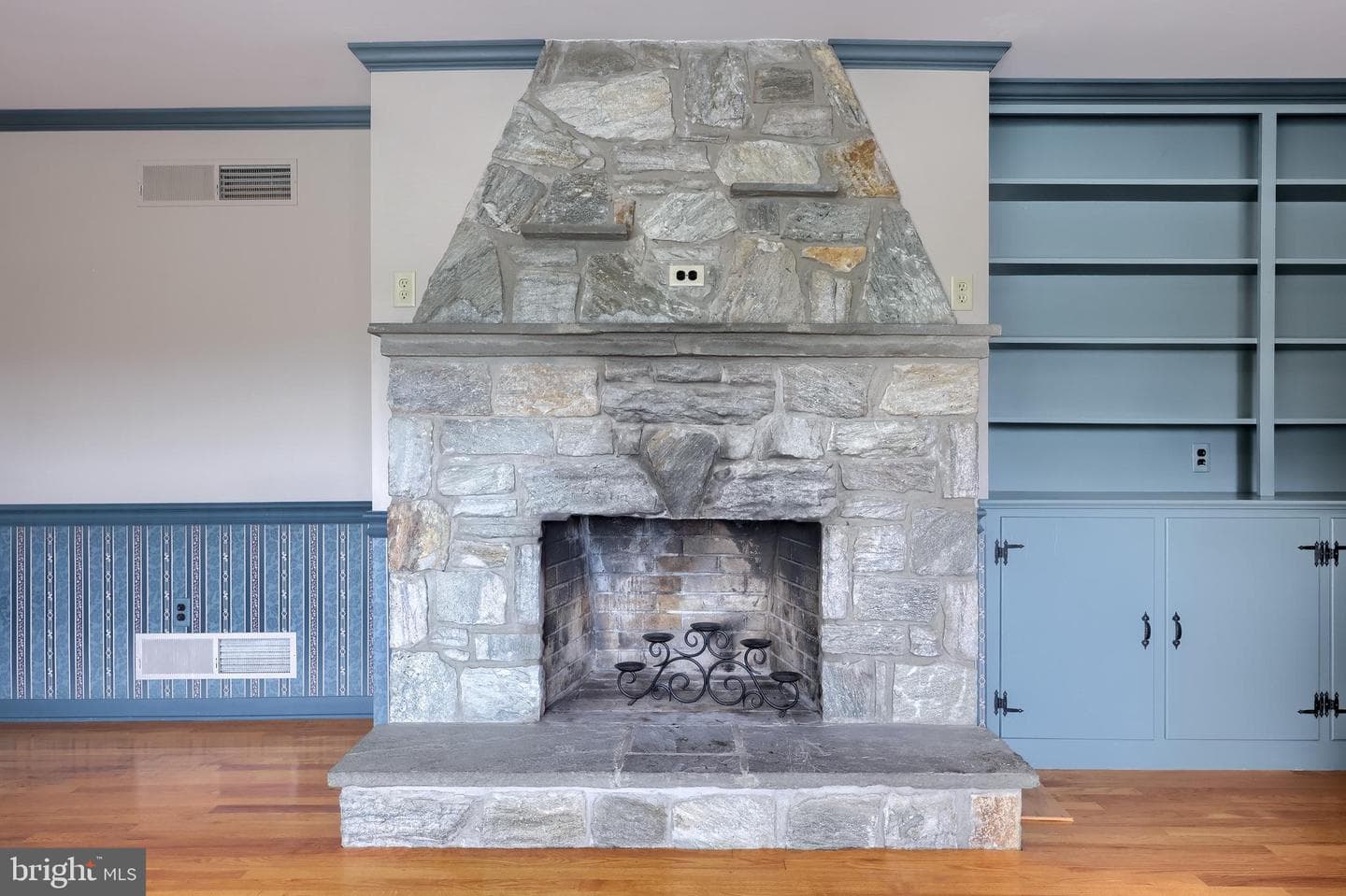 210 Stevens Road photo 31