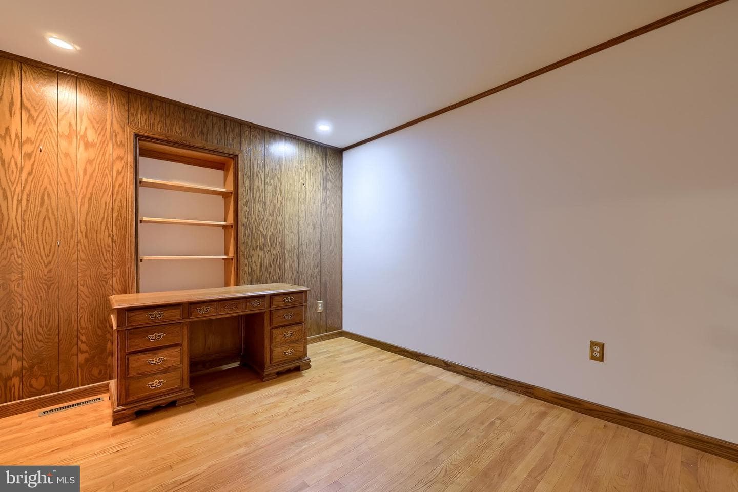 210 Stevens Road photo 32