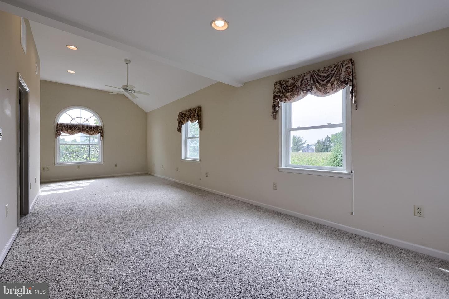 210 Stevens Road photo 46