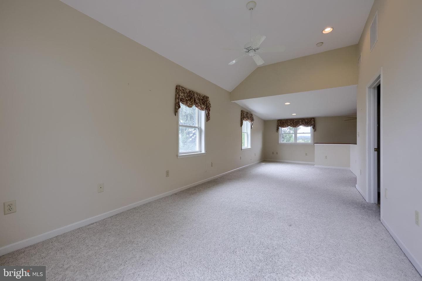 210 Stevens Road photo 48
