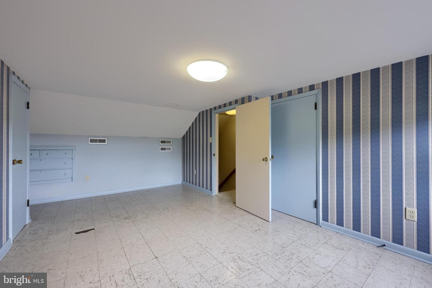 210 Stevens Road photo 53