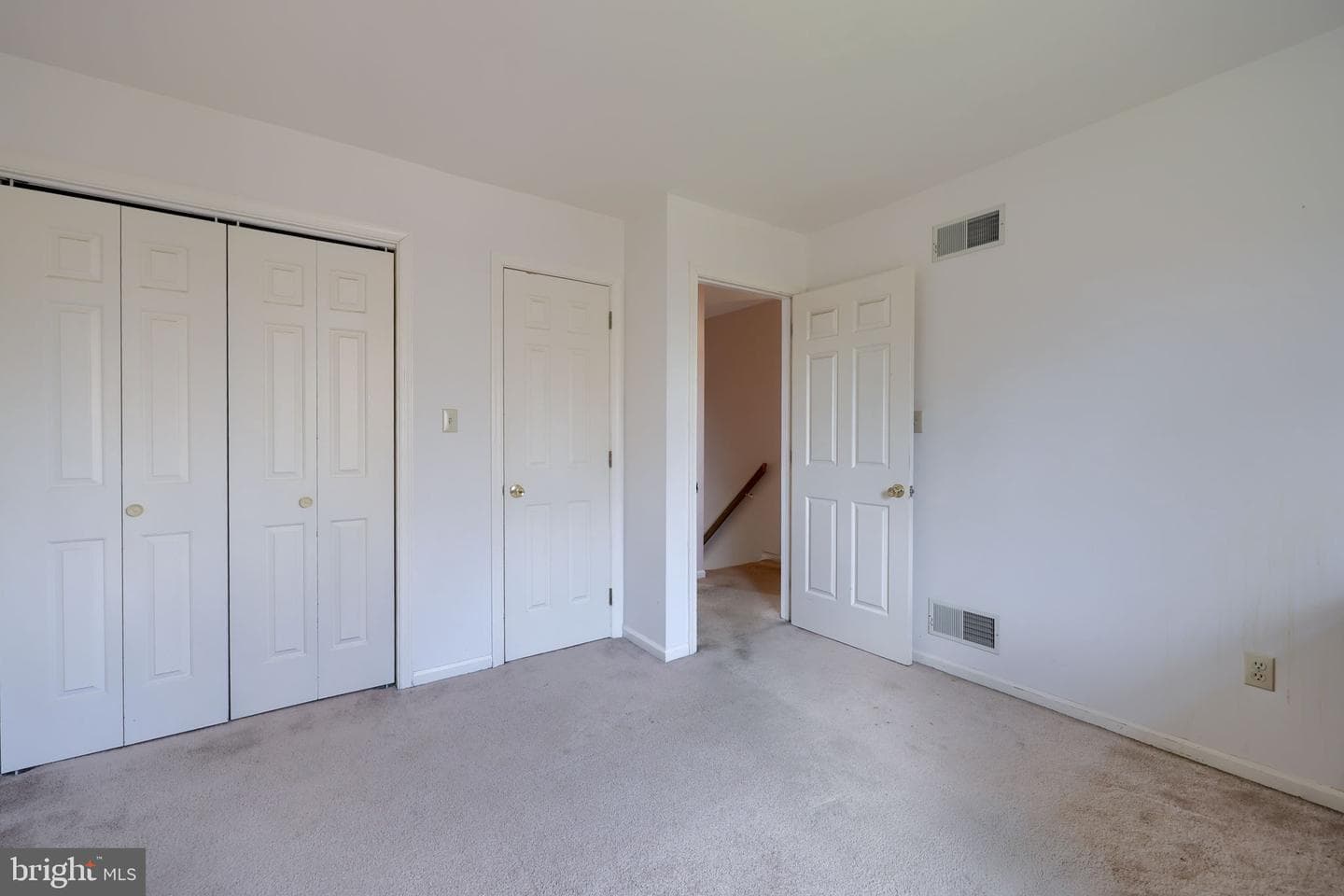 2977 Hearthside Lane photo 30