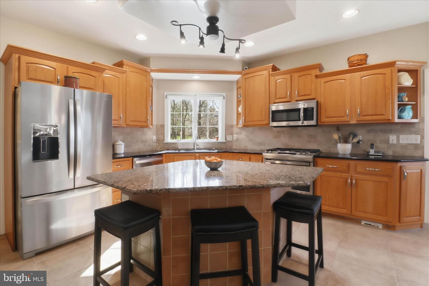 364 Evans Road photo 19