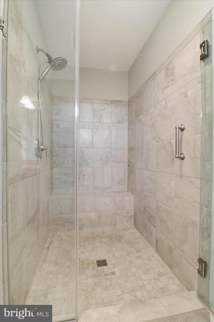 364 Evans Road photo 31
