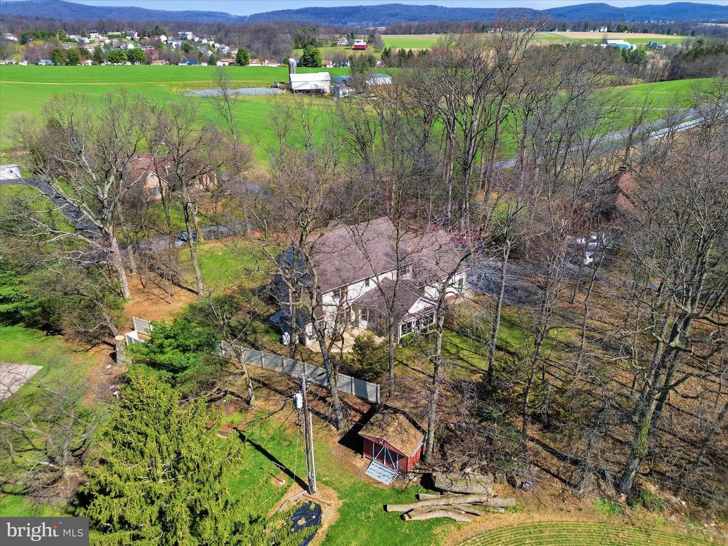364 Evans Road photo 53