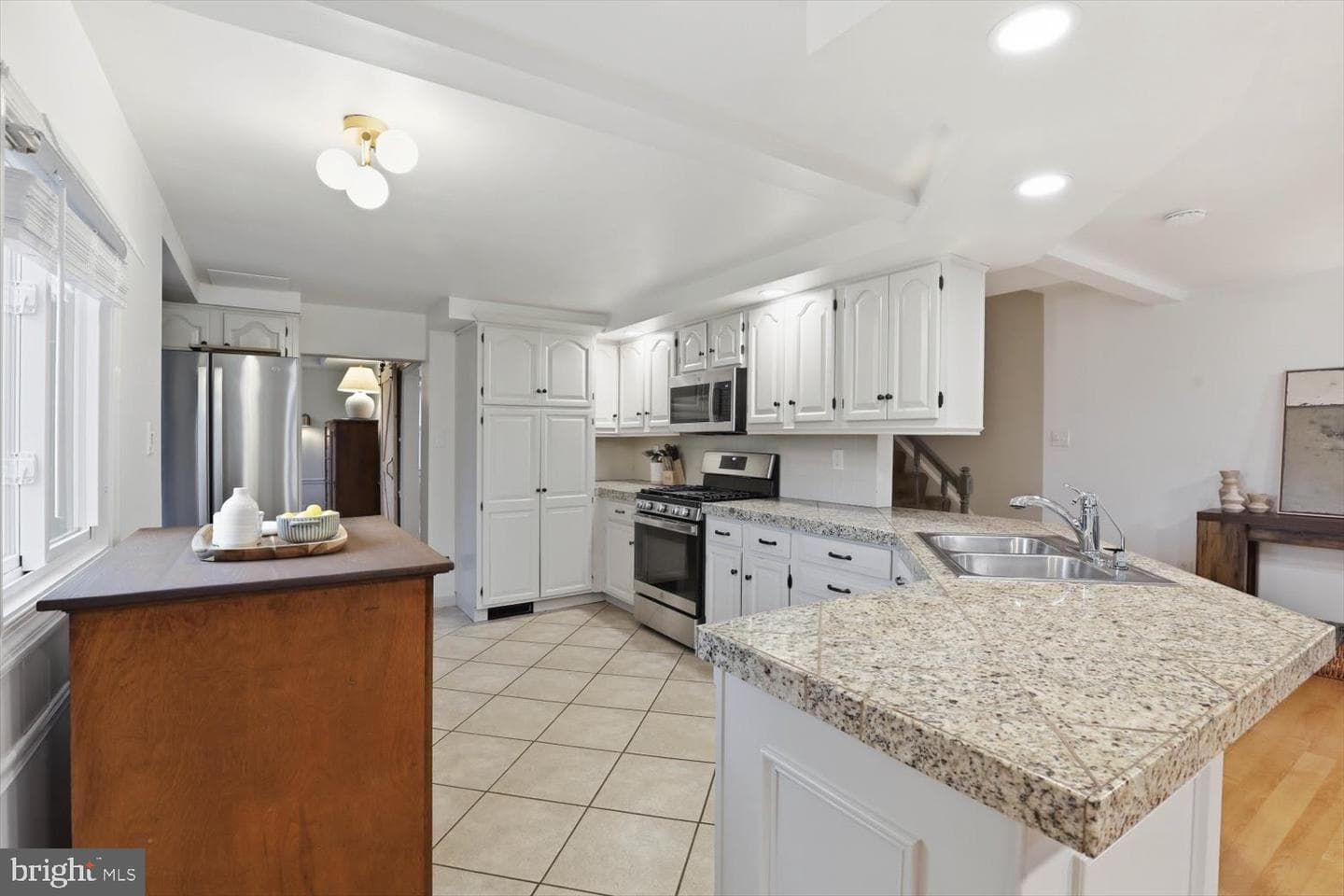 135 S Cedar Street photo 5