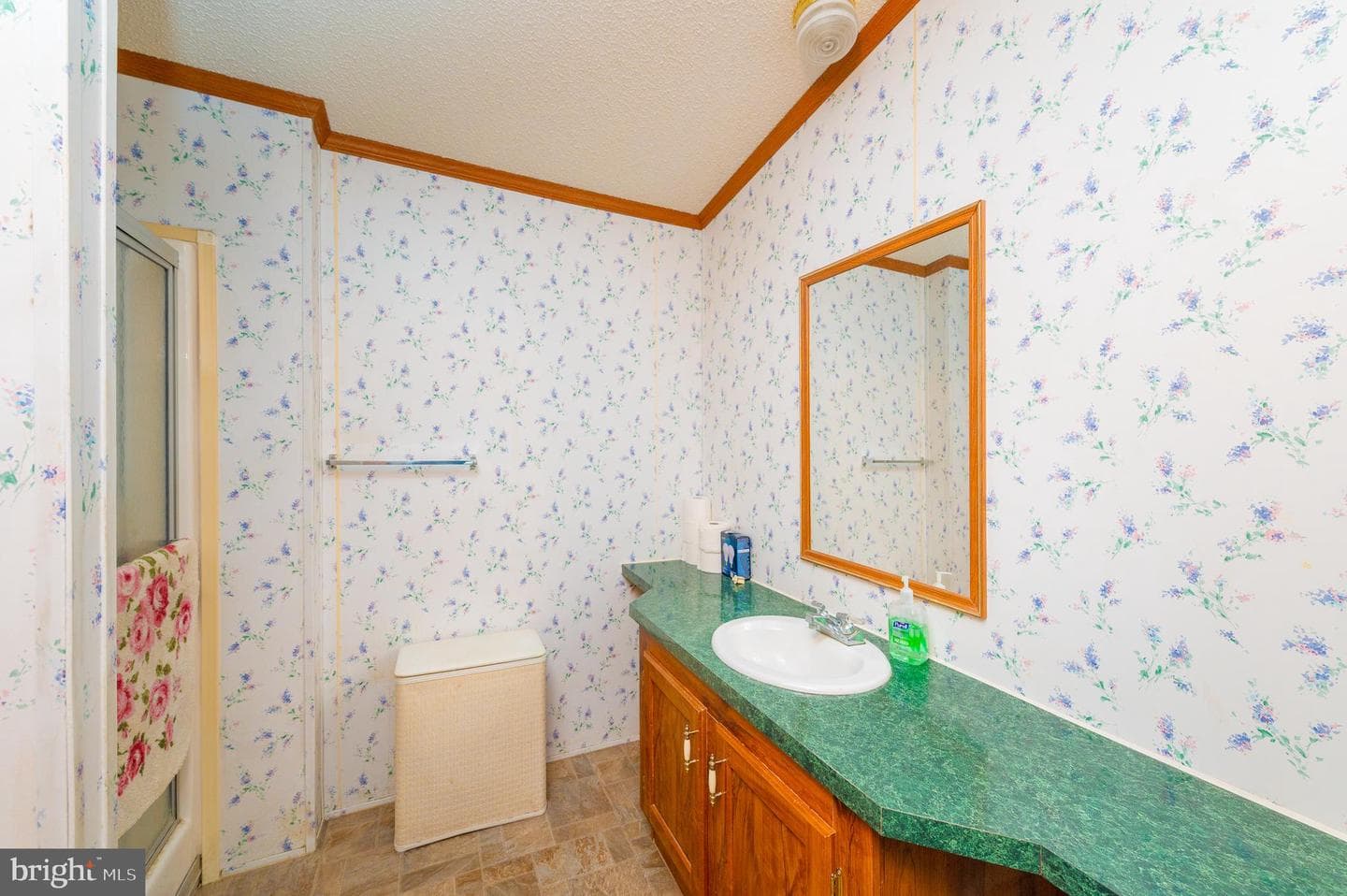 82 Taylor Drive photo 16