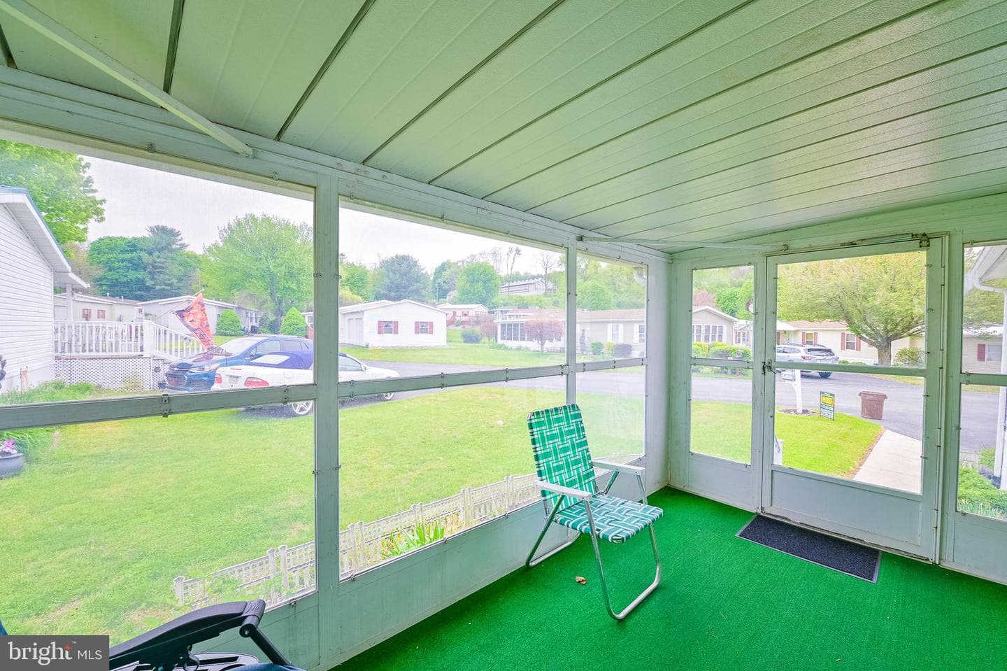 82 Taylor Drive photo 24