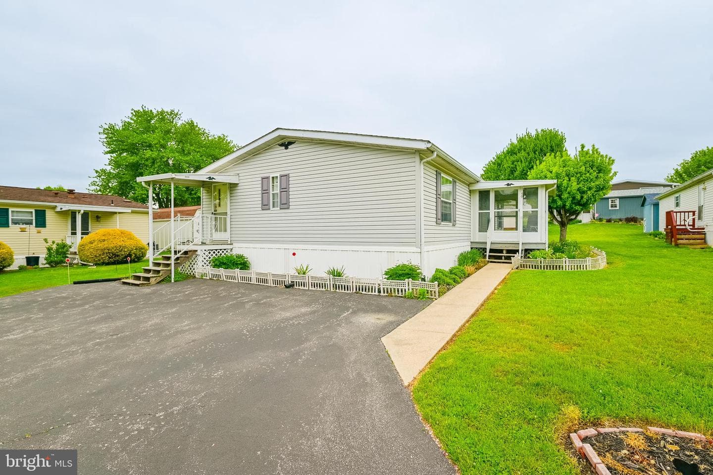 82 Taylor Drive photo 26