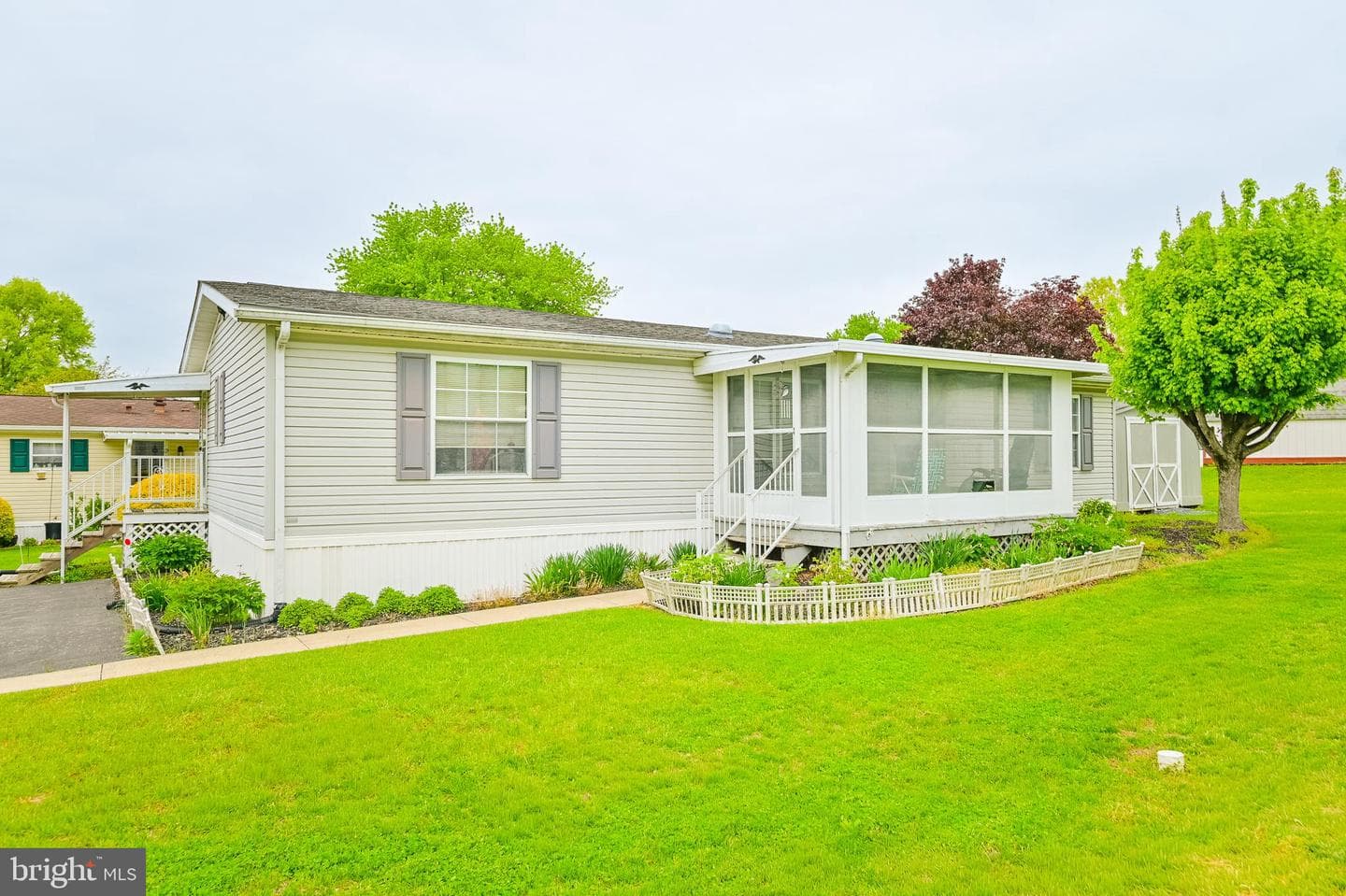 82 Taylor Drive photo 29