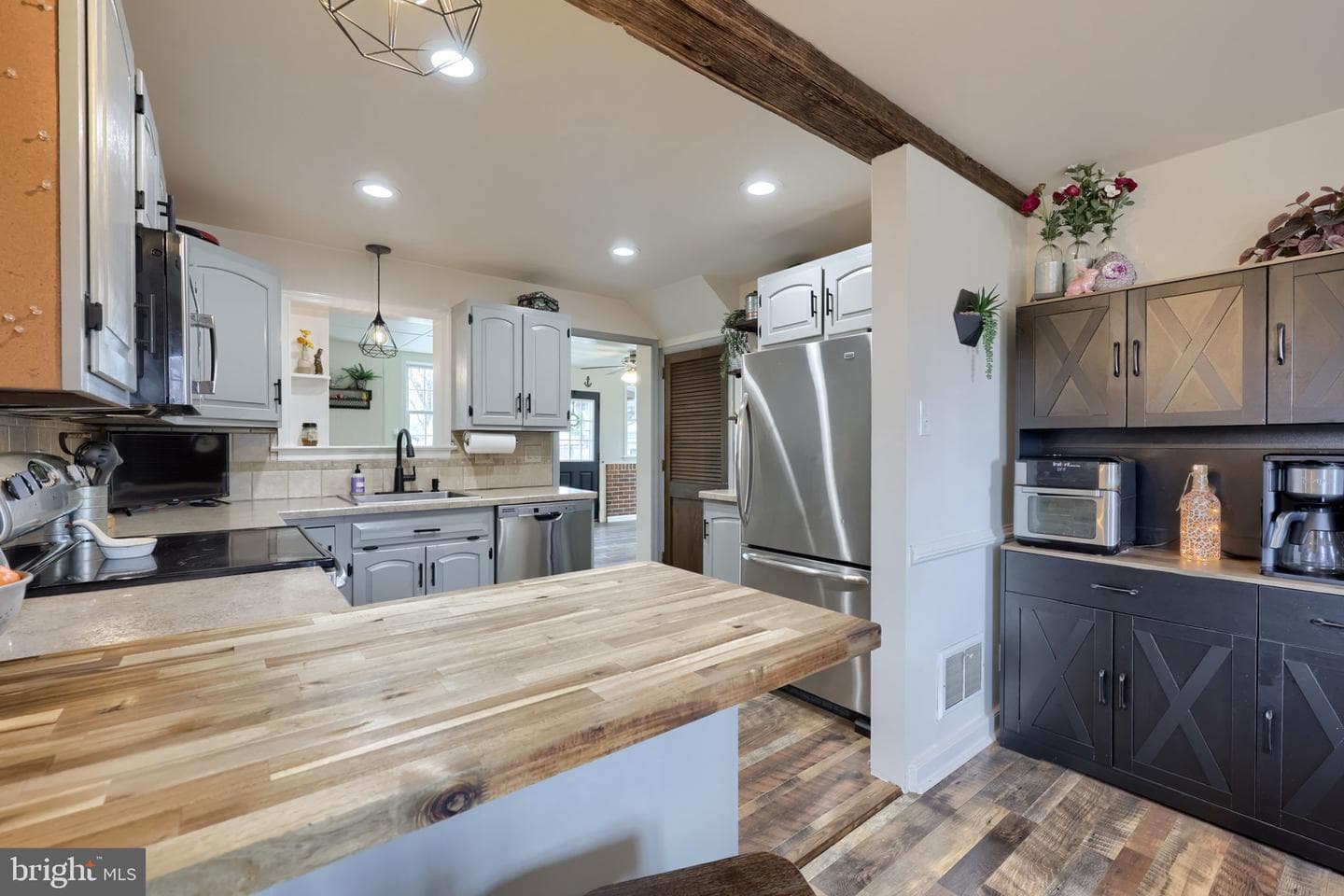 537 S 13th Street photo 13