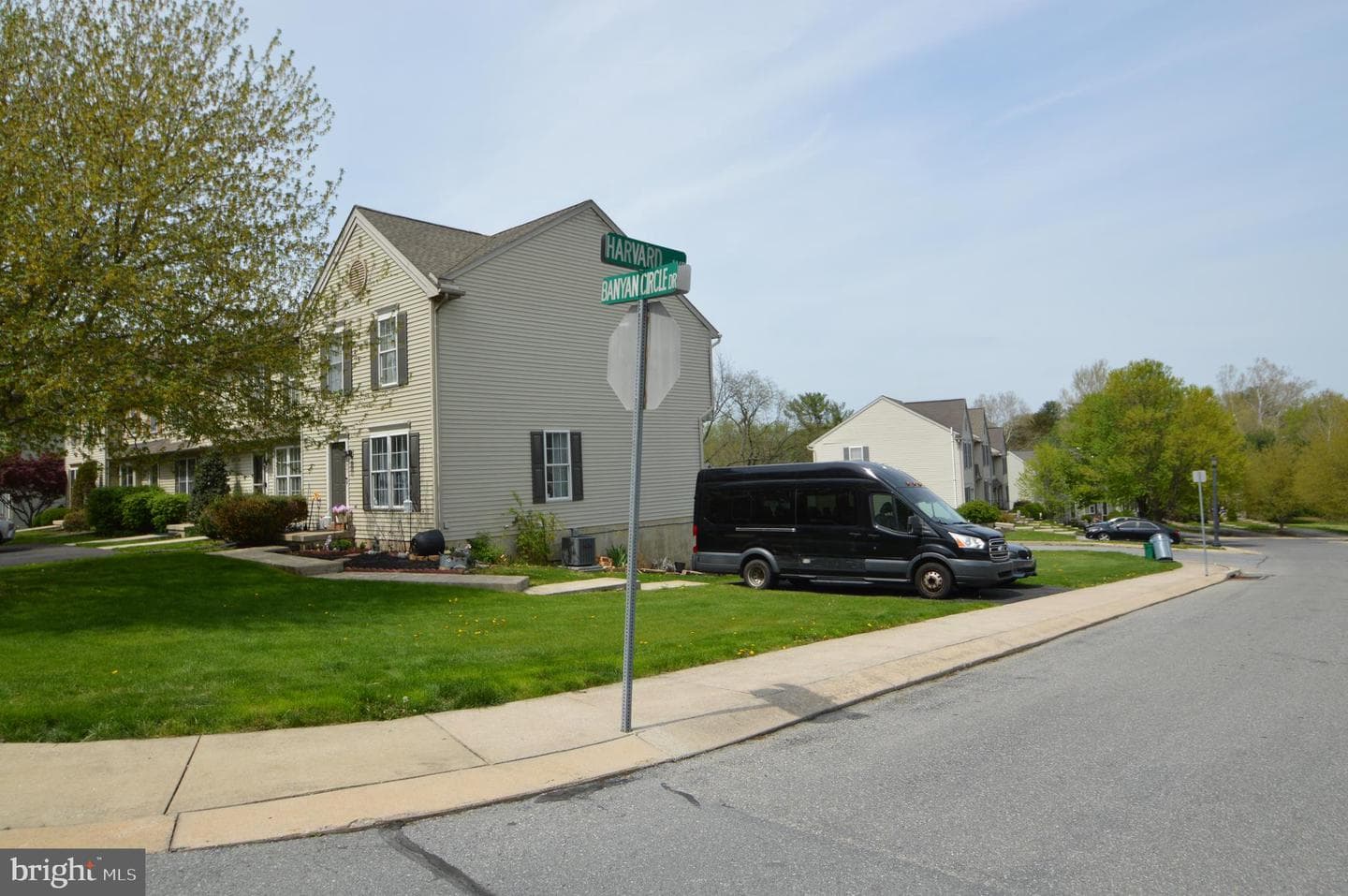 247 Harvard Avenue photo 31