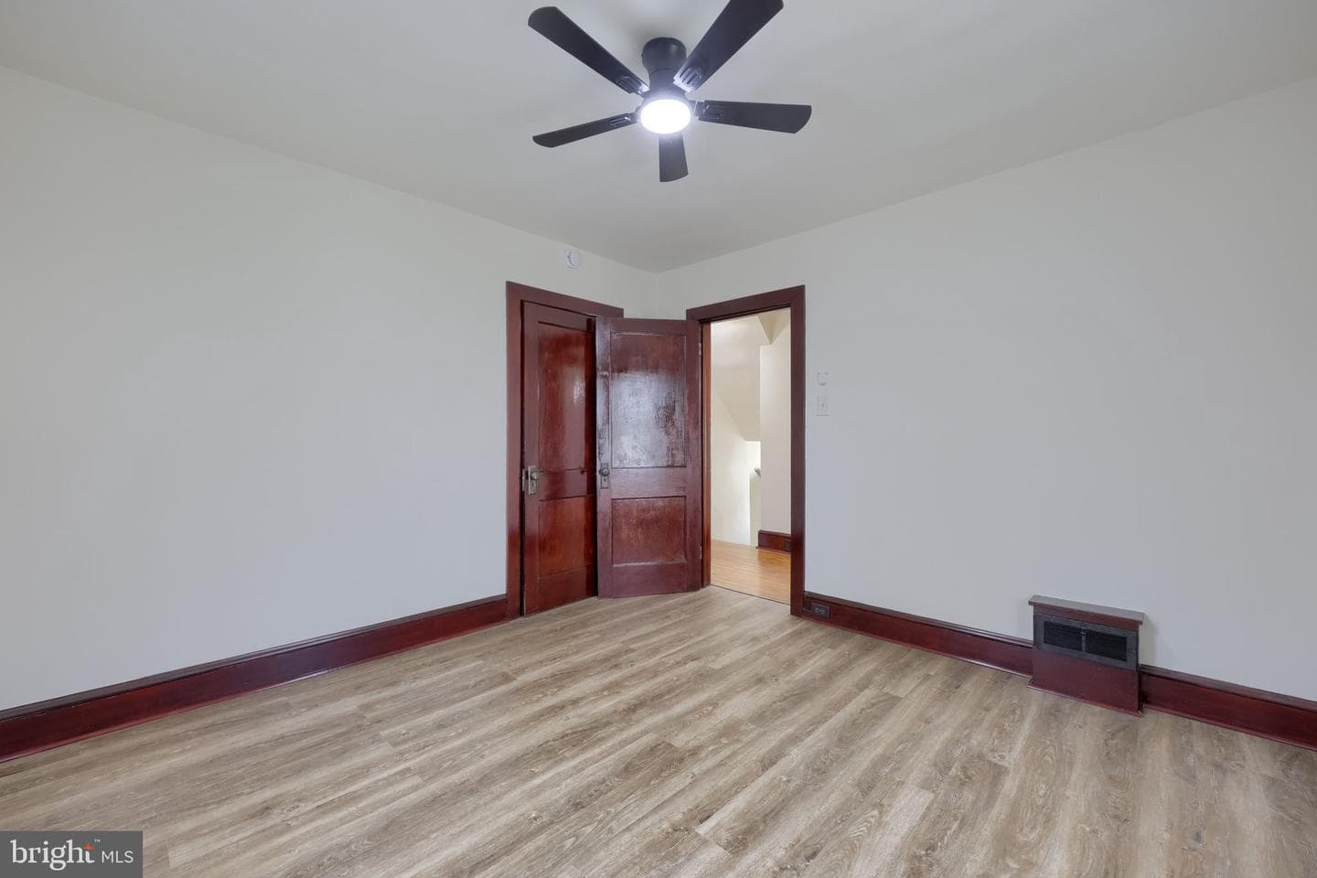 631 S Broad Street photo 44