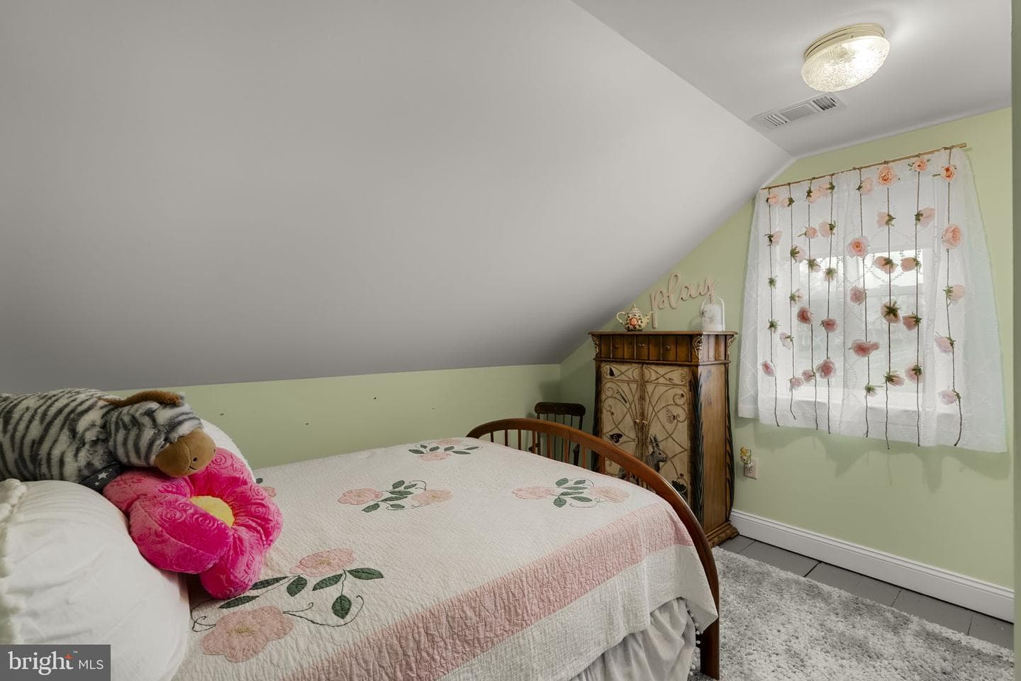 1435 Newport Road photo 24