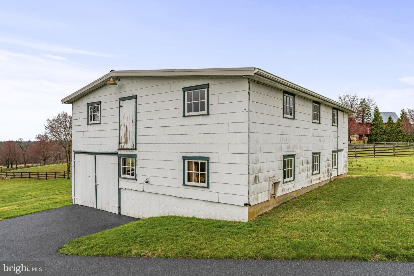1435 Newport Road photo 44