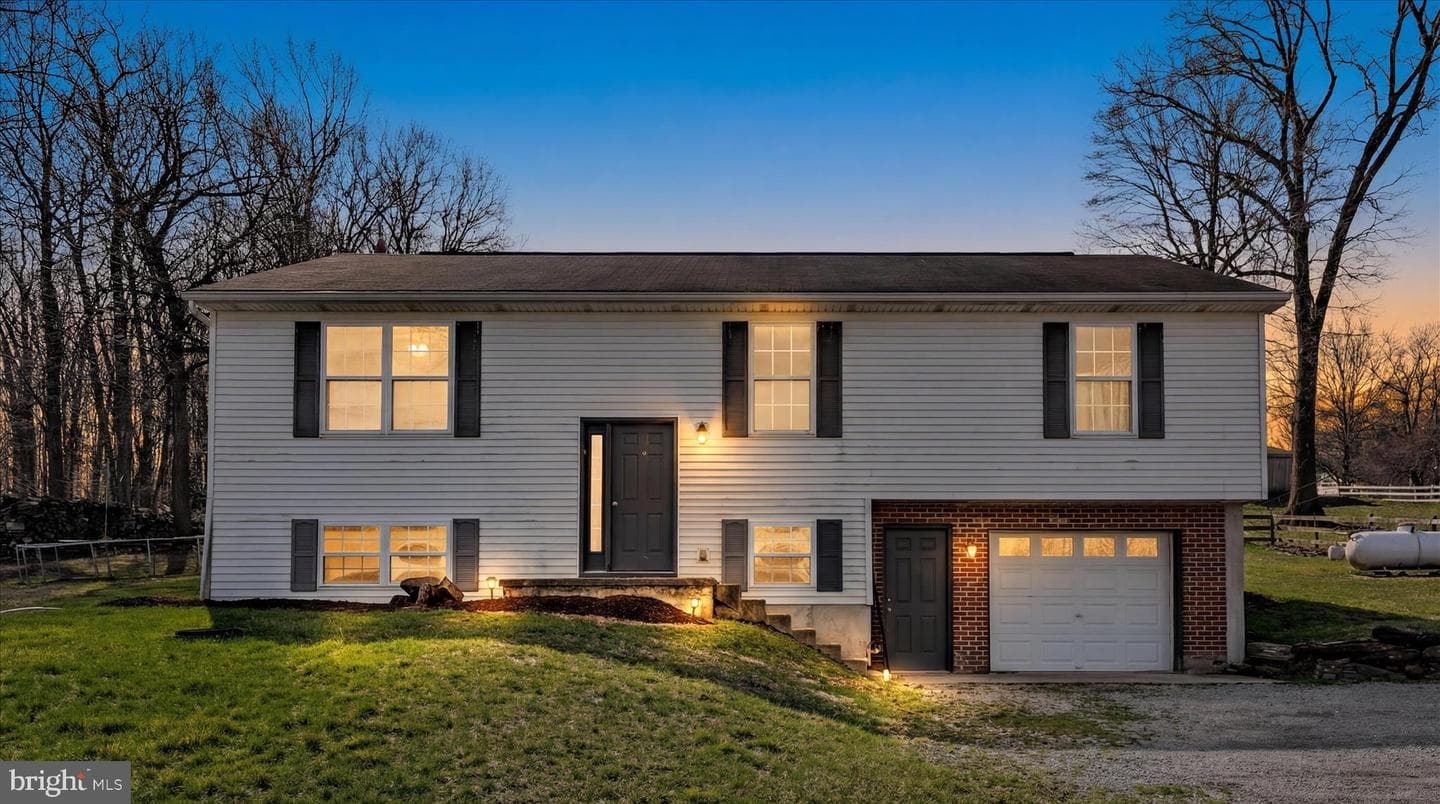 411 Red Hill Road photo 2