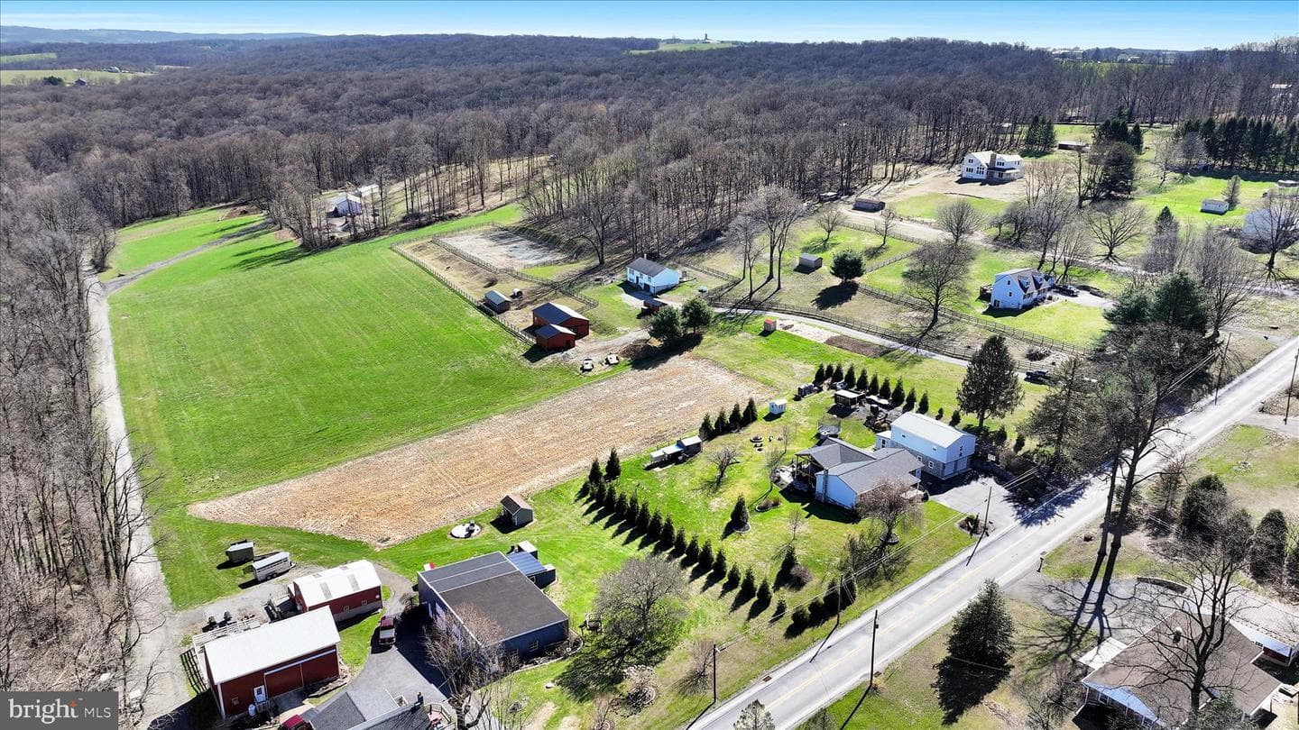 411 Red Hill Road photo 3