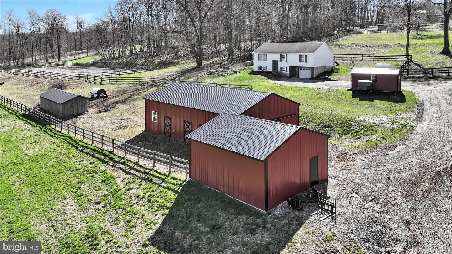 411 Red Hill Road photo 9