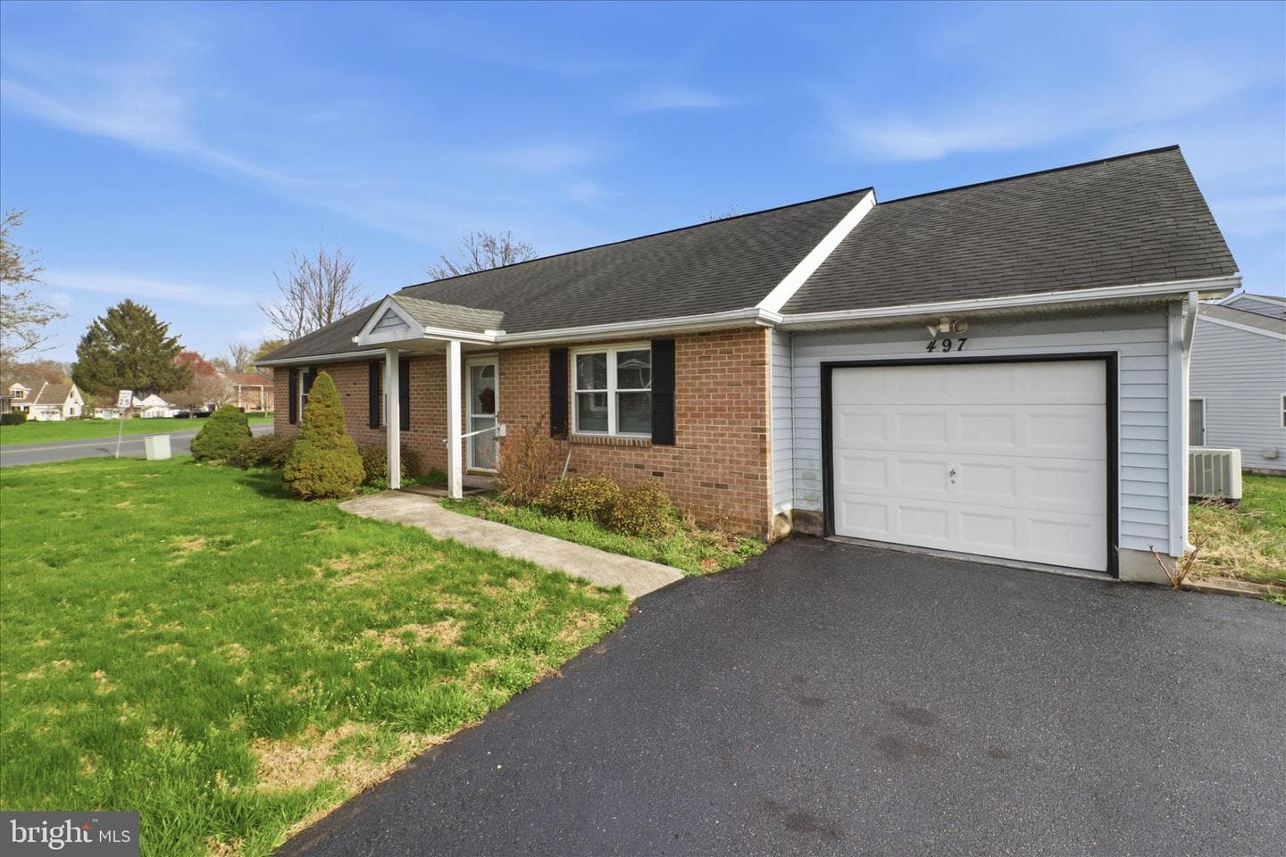 497 Crosswinds Drive photo 3