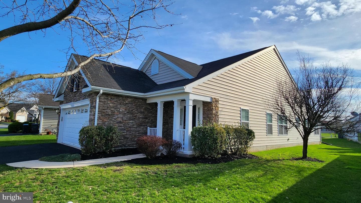 1557 Emerson Drive, Mount Joy