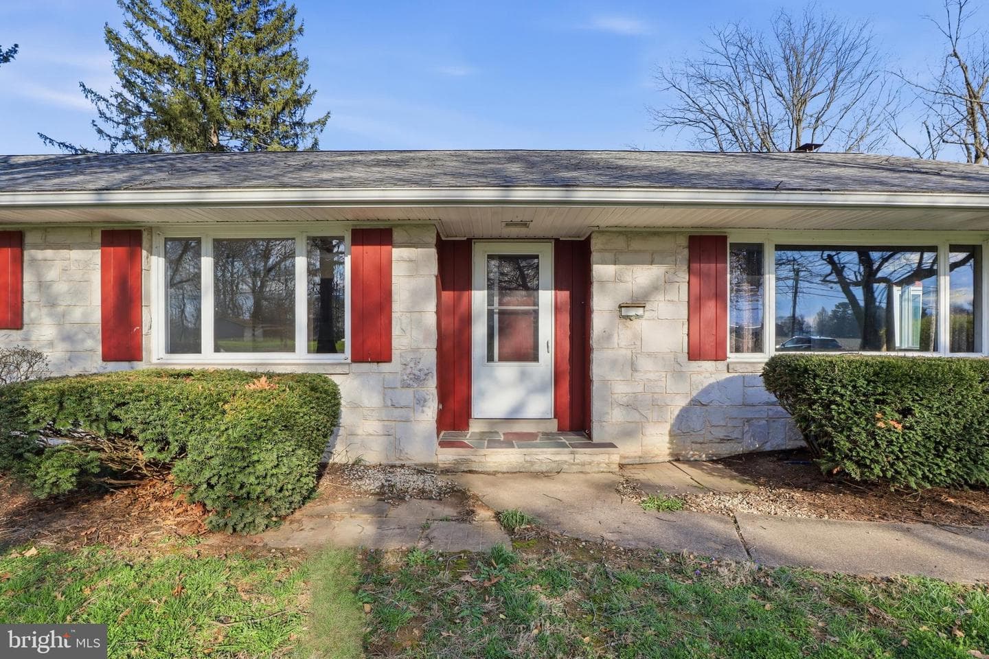 1437 Lititz Road photo 5