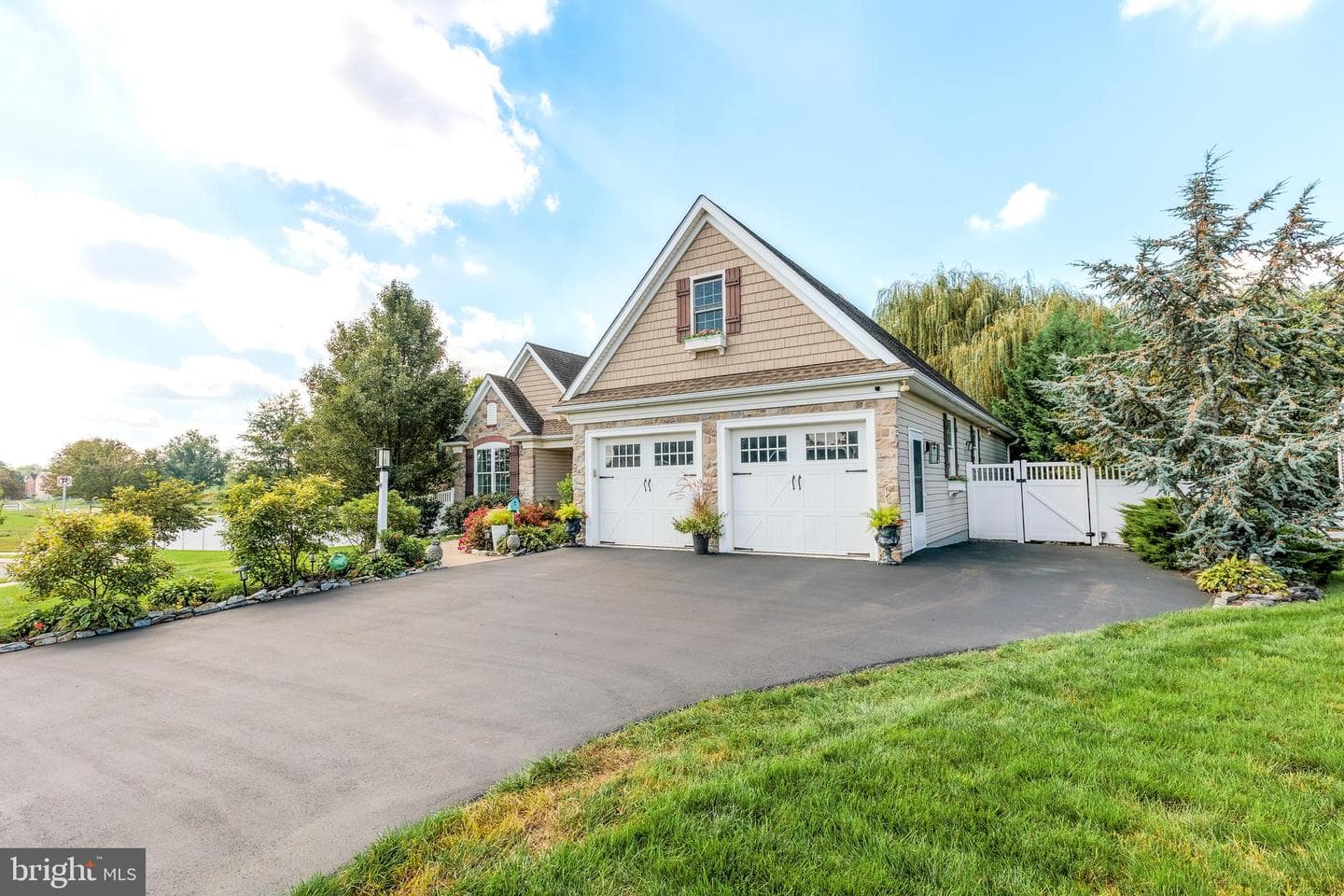 132 Creekview Drive photo 5