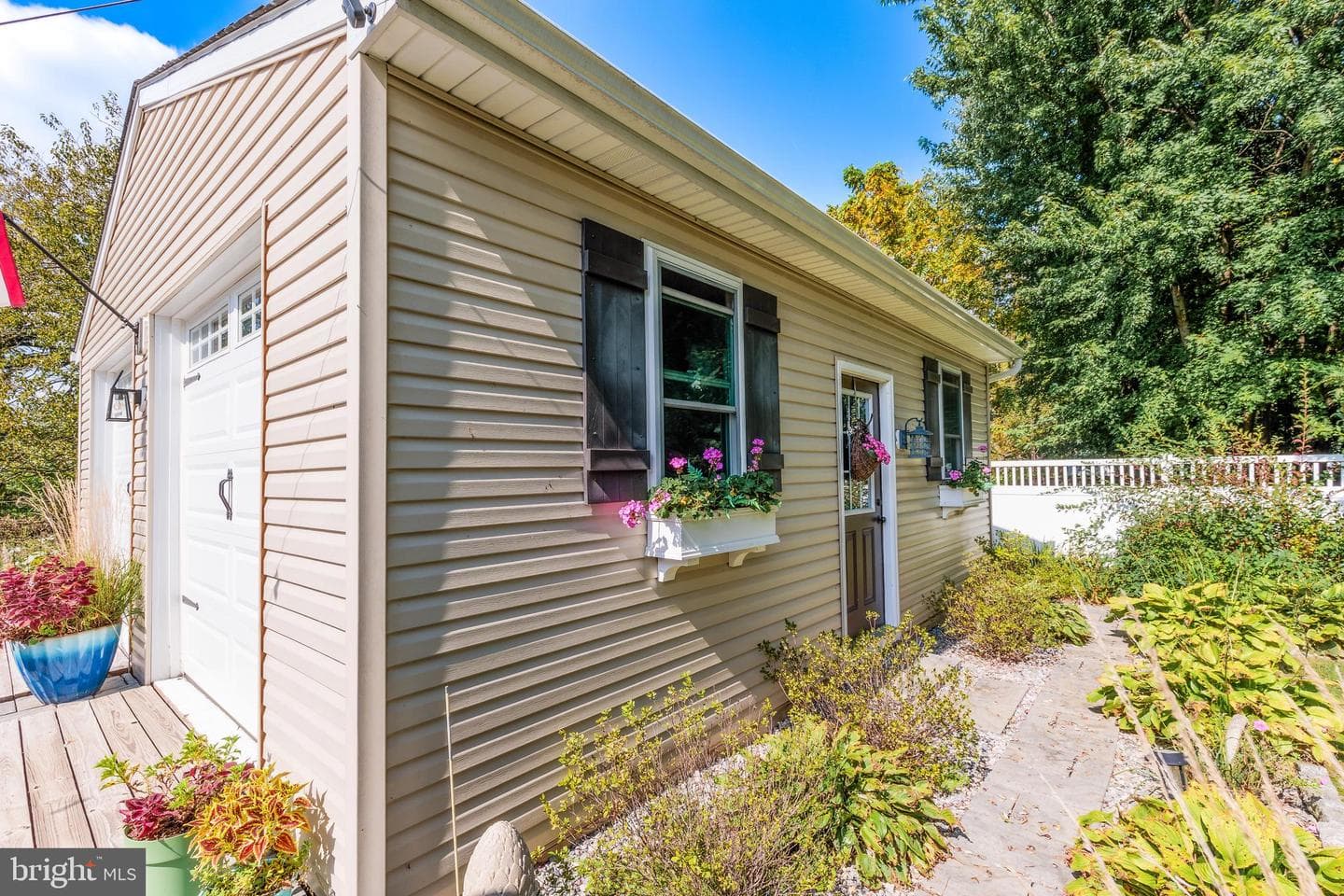 132 Creekview Drive photo 81
