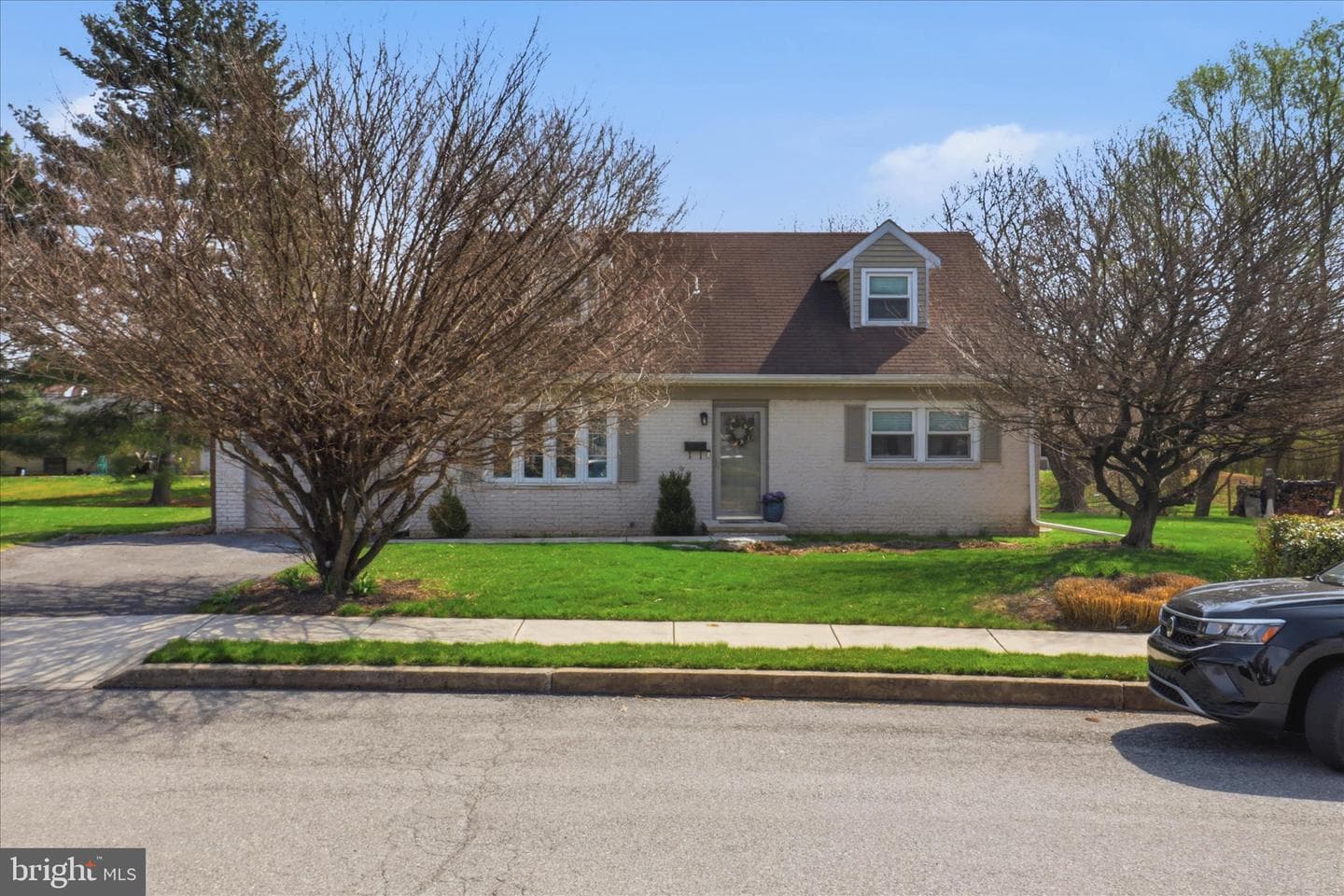 213 Skylark Road
